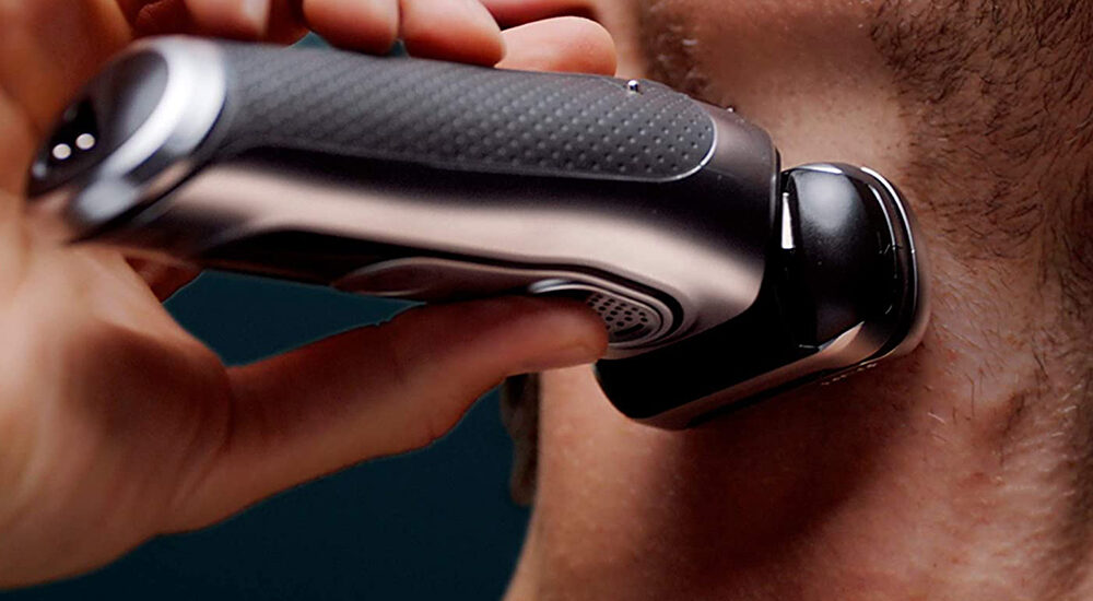 Sử dụng máy cạo râu điện có giúp ngăn ngừa râu mọc ngược không?