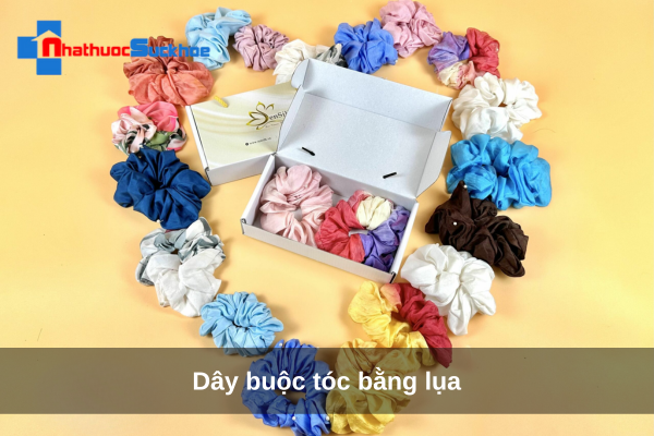 Dây buộc tóc bằng lụa
