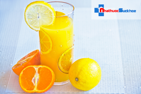 Gội đầu bằng nước cam pha loãng