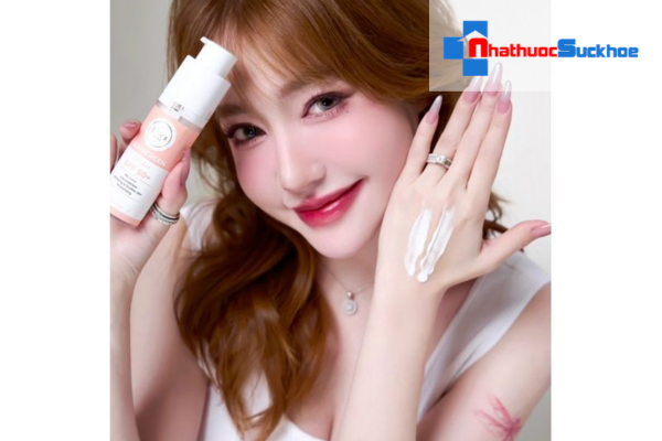 Bảo vệ da bằng kem chống nắng mỗi ngày