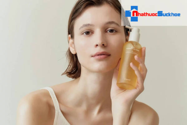 Cân bằng và cấp ẩm cho da
